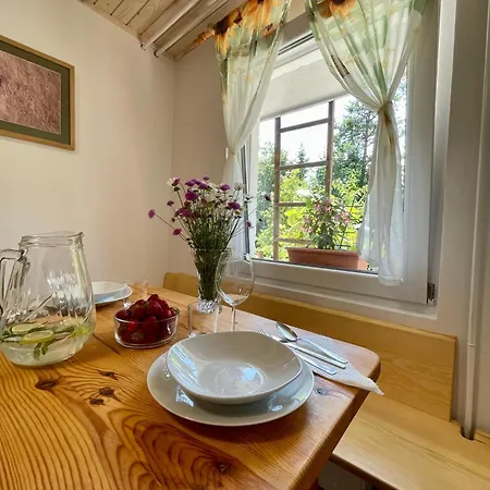 The Wood Nest - Forest View & Jacuzzi Apartamento *